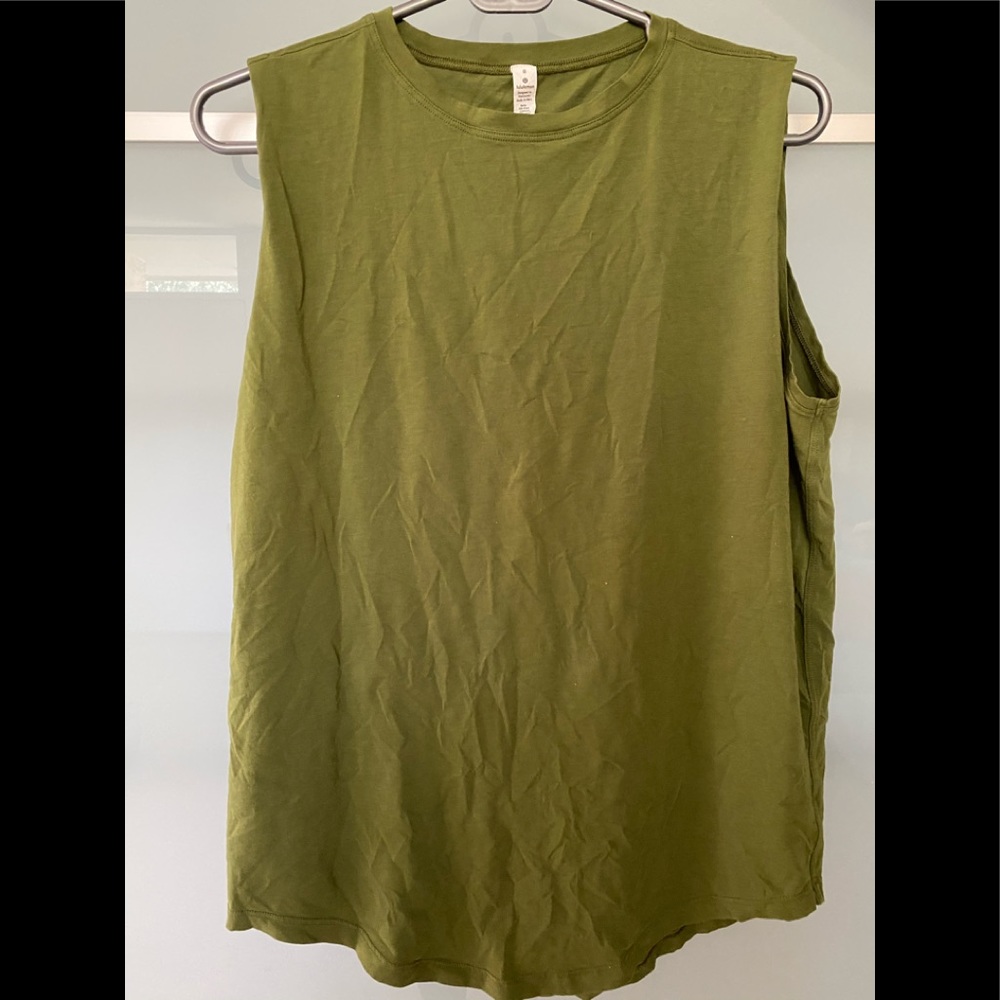 Lululemon Love Sleeveless Tank Size 8 Mint Cond